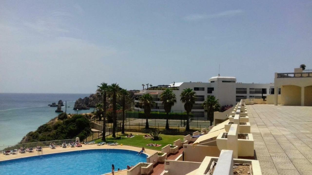 Lagos Apartment Ap Praia Dona Ana Екстериор снимка